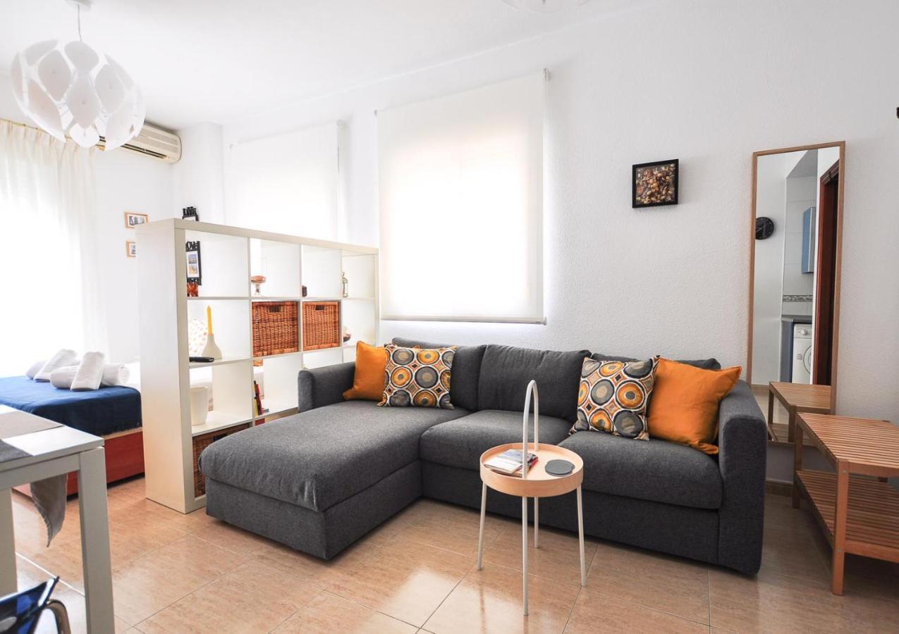 Holidays2Malaga Refino Studio High Speed Wifi Apartment Exterior photo